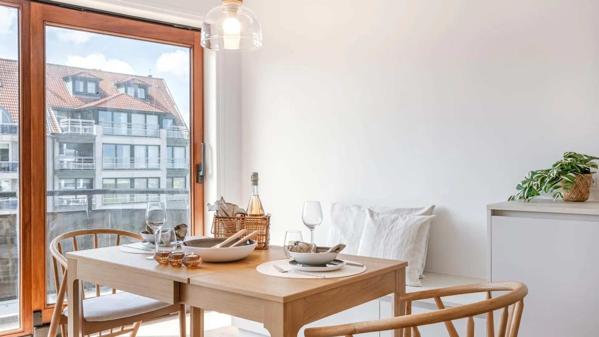 Huswell - Comfortable Apartment Near The Sea Knokke-Heist